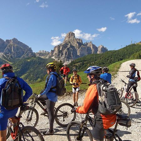 Ciasa Verena Hotel Corvara In Badia Kültér fotó